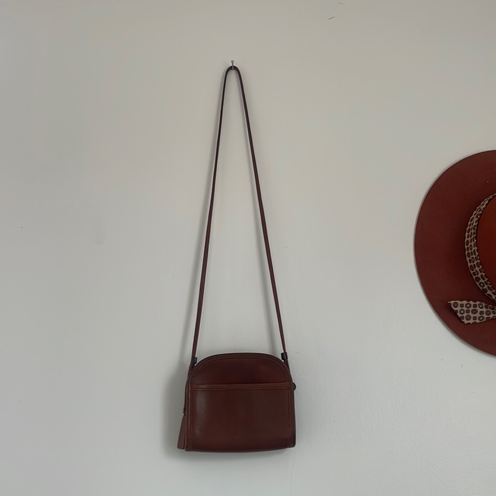 Vintage Coach Abbie 9017 Leather Crossbody Bag